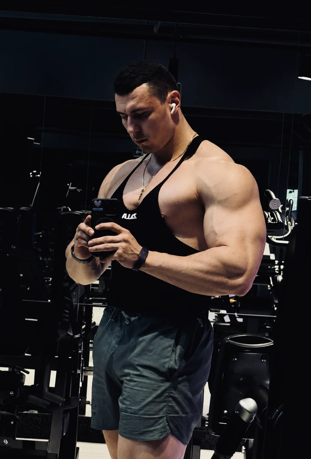 Виктор Андреев